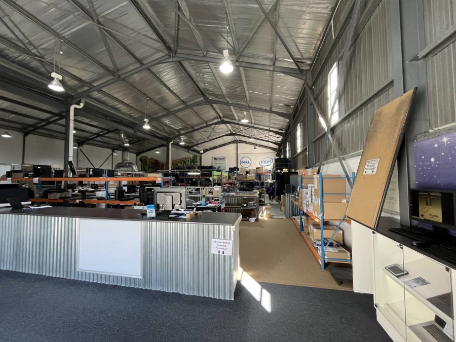 To Let commercial Property for Rent in Montague Gardens Western Cape